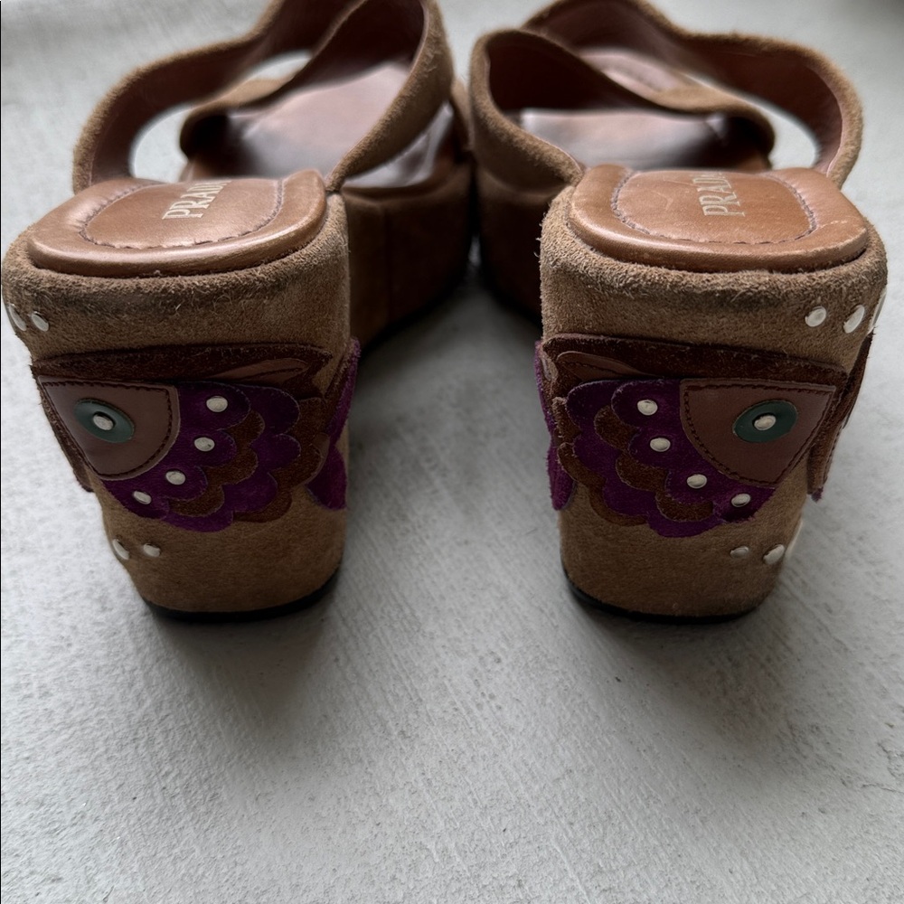 Prada vintage suede brown platform sandals with fish motif 40 - Picture 2 of 12